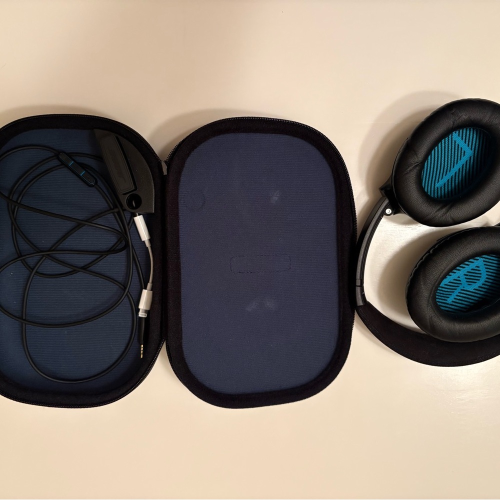 Bose Over-Ear Headphones - Black and Blue